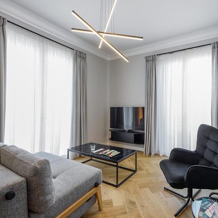 King Apartment Thessaloniki By Luxlikehome Thessalonique Extérieur photo