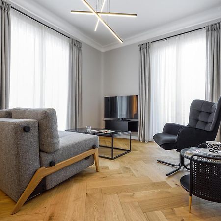 King Apartment Thessaloniki By Luxlikehome Thessalonique Extérieur photo